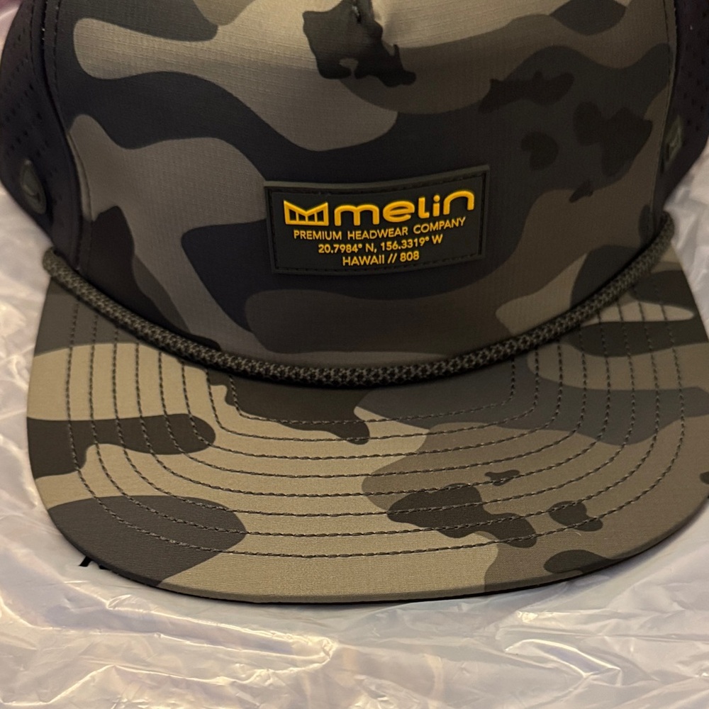 Melin Islands Collection Camo Hat with Black Accents - Picture 11 of 11